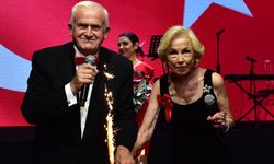 TÜRK BÖBREK VAKFI’DAN CUMHURİYETİN 100. YILINA ÖZEL BALO